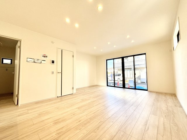 【居間・リビング】