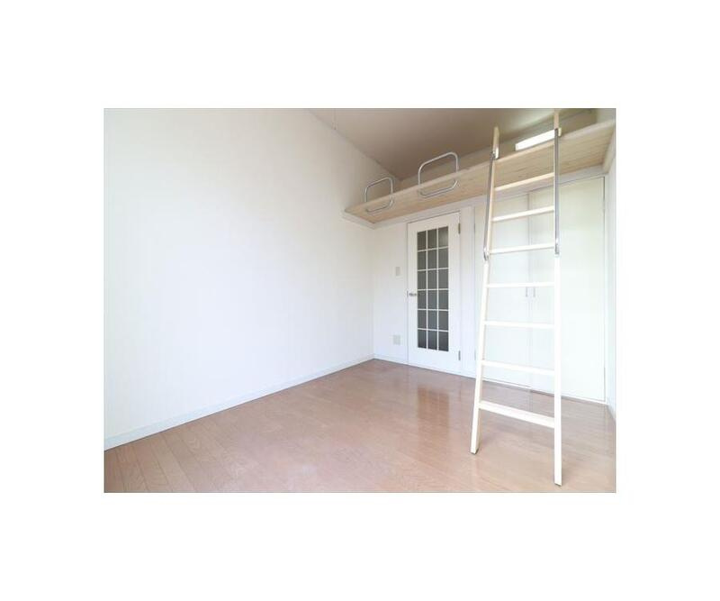 フルール五百石の洋室