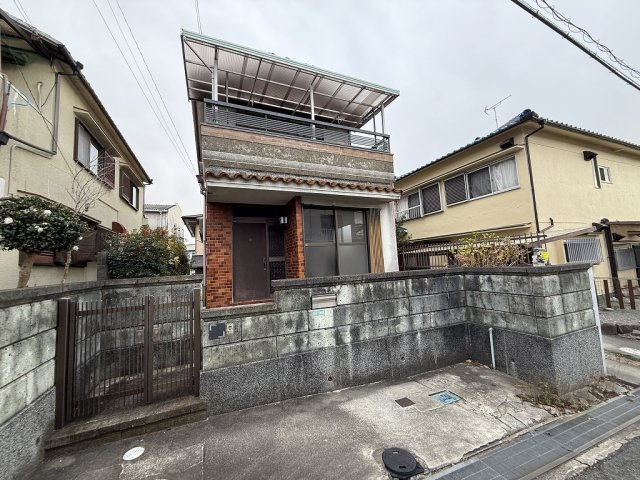 夕陽ヶ丘戸建の外観