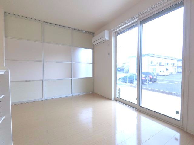 【居間・リビング】