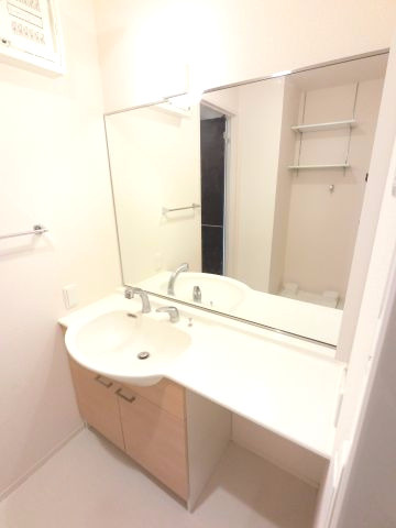 【独立洗面台】