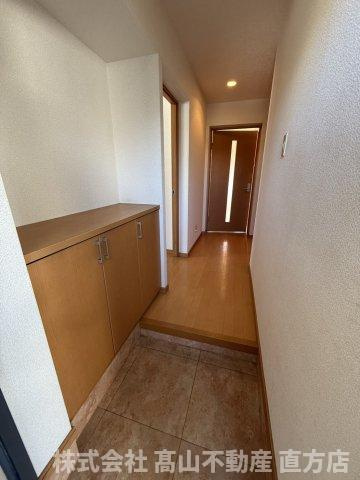 Den.Den星ヶ丘の玄関
