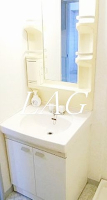 【洗面所】 | モント中馬込 | 洗面台です。