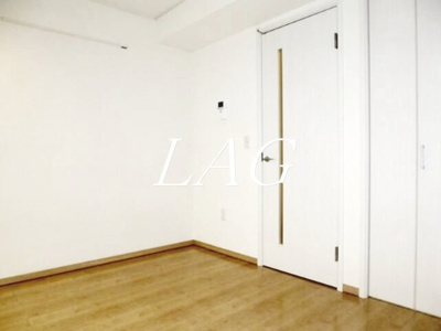 【居間・リビング】 | ウィル・ガーデン | 洋室のお部屋です。