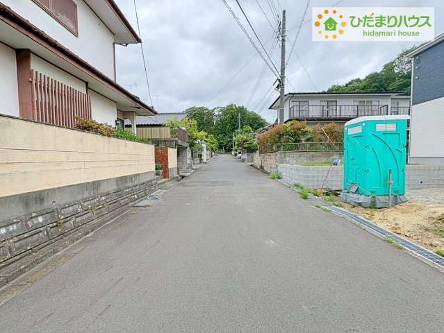 東海村村松第4　新築戸建の前面道路含む現地写真|前面道路幅6ｍ☆車の出入りもラクラクできちゃいます(^^♪