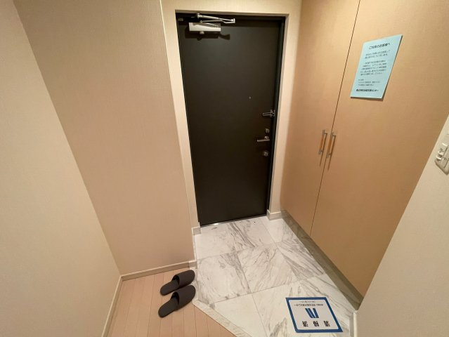 フィールA渋谷の玄関|フィールA渋谷
※別号室参考画像