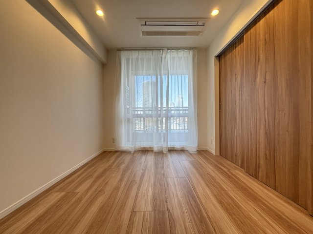 晴海アイランドトリトンスクエアビュータワーの洋室