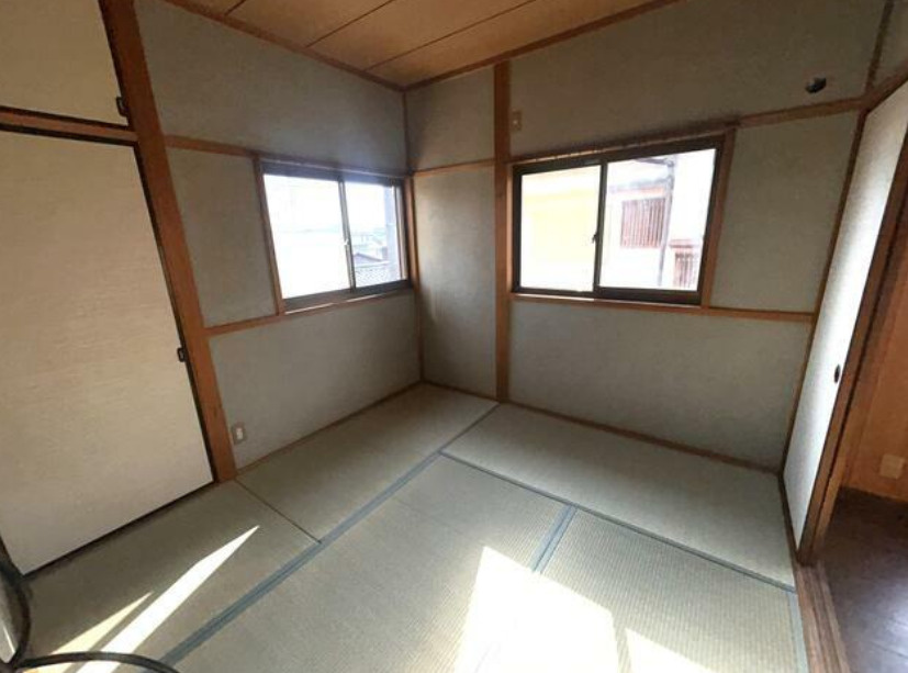 上原田戸建ての和室