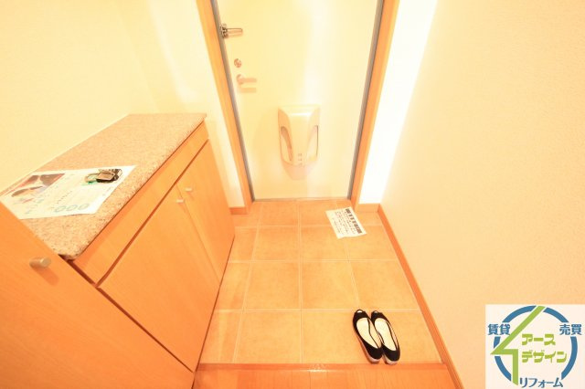 グラン・アビタシオンの玄関|※類似部屋