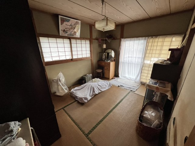 日奈久山下町戸建ての和室