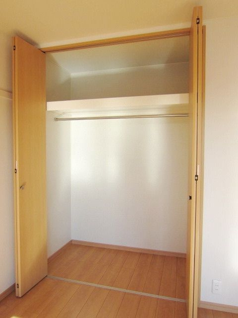 エルメゾン府中の収納