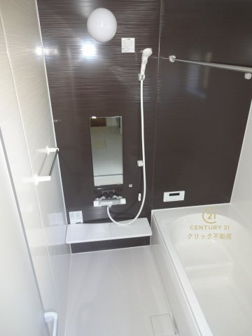 リーブルガーデン  小美玉市羽鳥　第2　限定1棟！の前面道路含む現地写真|並列駐車可能です。気になる他の物件と合わせての現地ご案内も可能です。HPから、またお電話でも、お気軽にお問い合わせください。

