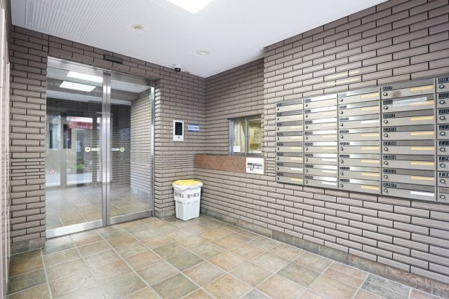 パールマンション白山のロビー