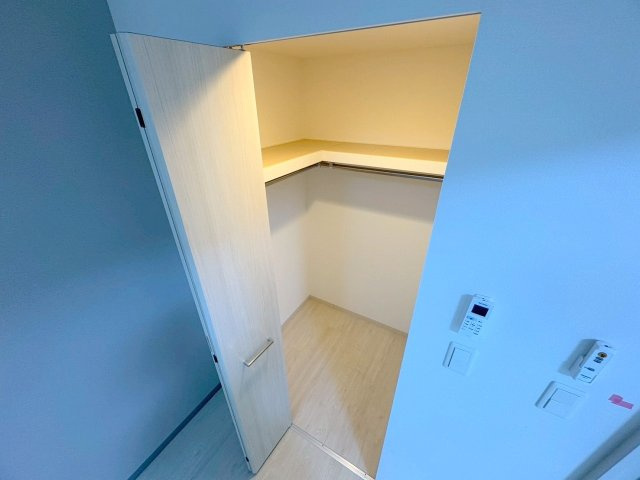 エムズセントラル上新庄の収納