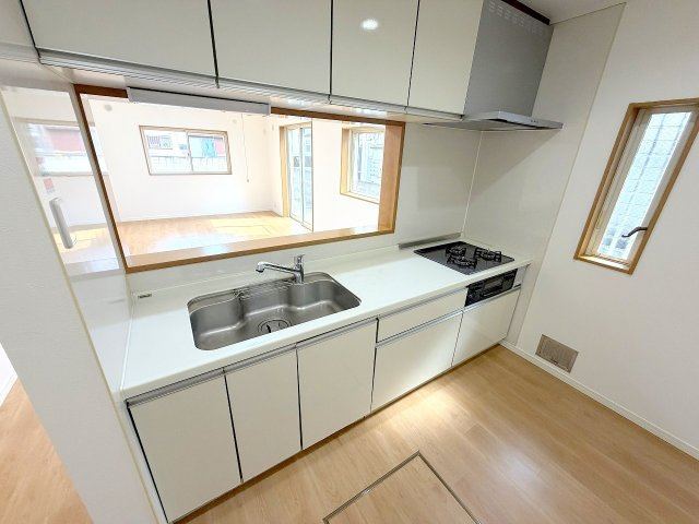昭島市宮沢町2丁目　リフォーム中古戸建のキッチン