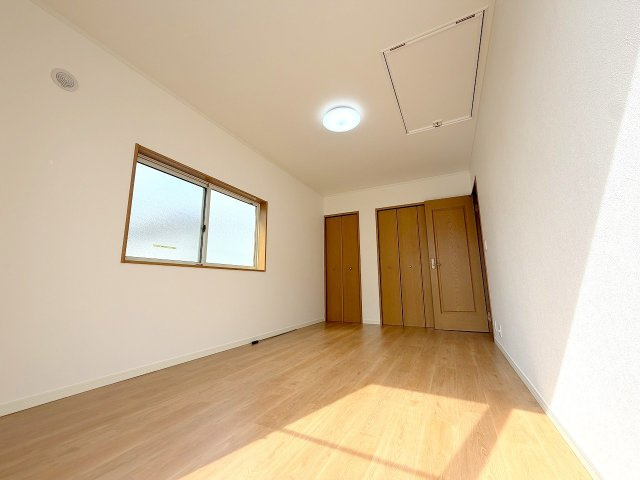 昭島市宮沢町2丁目　リフォーム中古戸建の洋室