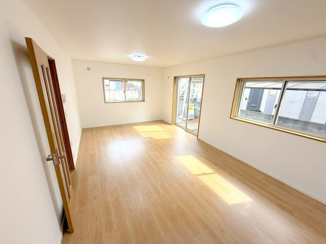 昭島市宮沢町2丁目　リフォーム中古戸建の居間・リビング