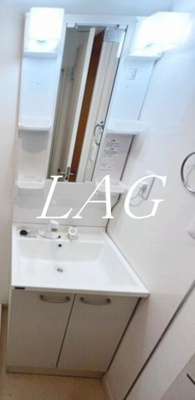 【洗面所】 | パームコテージ十六番館 | 洗面台です。