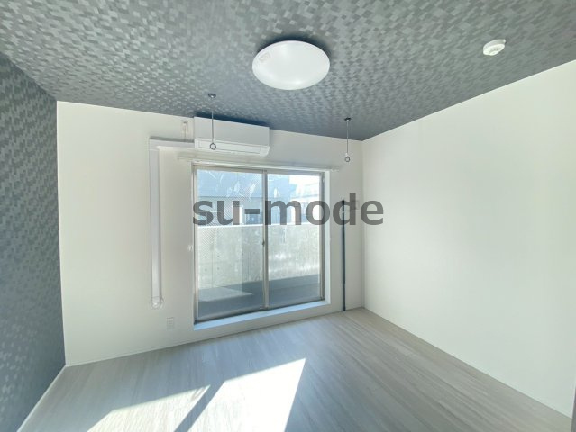 ジーイーセットサウスの洋室