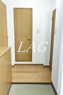【玄関】 | ラルジュ山下 | 玄関です。
