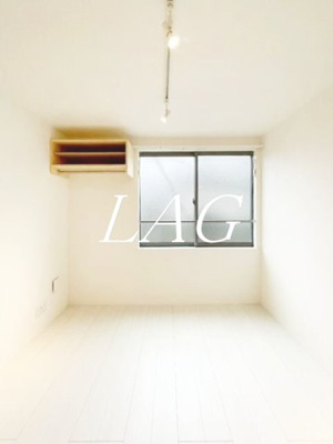 【居間・リビング】 | ＣＡＳＡＤＩＡ赤塚 | 洋室のお部屋です。