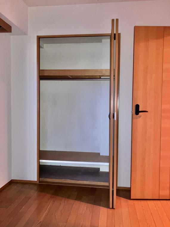 ヴィルヌーブ浦和常盤の収納|便利な収納スペースです