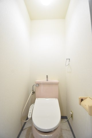 メゾンドールバンブーグラスのトイレ