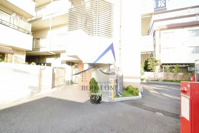 スカイグランデ船橋宮本のエントランス|エントランスです。