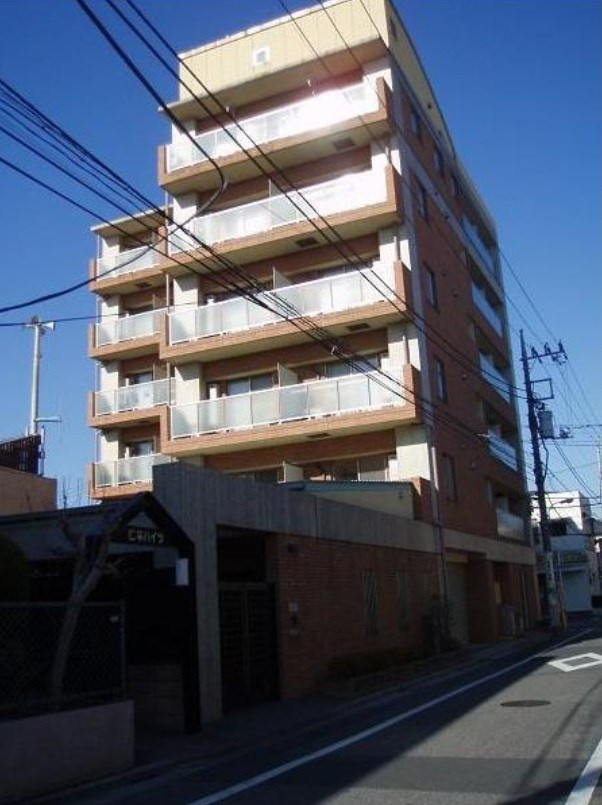 クレアコートの外観