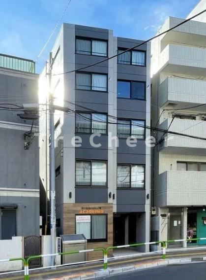 アザレア王子本町の外観