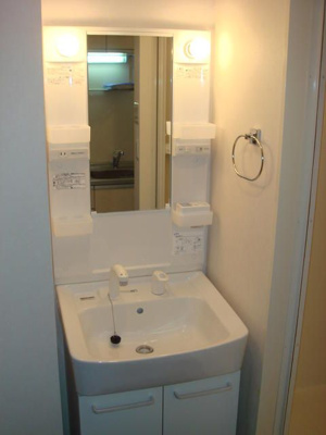 【洗面所】 | クローバー