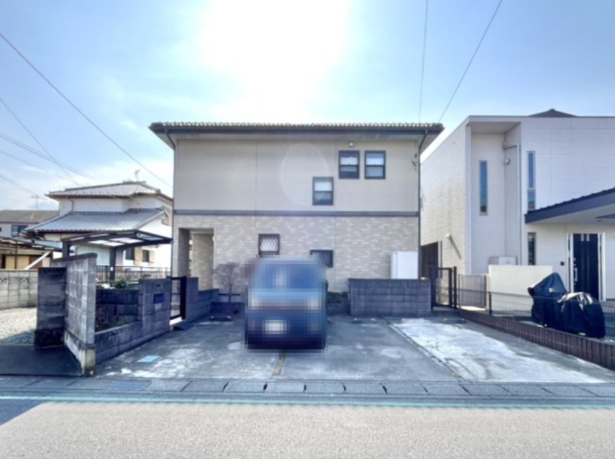 【中古戸建】本庄市柏1丁目の外観|■外観|シンプルで洗練されたデザインは住まう人の色に染まり、個性を映し出します♪本日見学可能(*＾＾*)