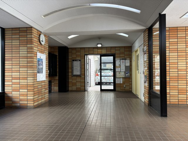 コープ木場のロビー