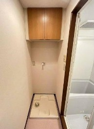 【設備】 | パルクベール上井草 | 室内洗濯機置き場。