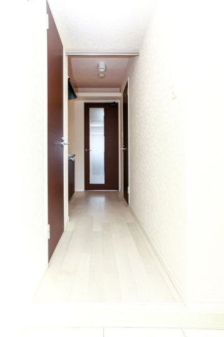 サヴォイ ル・パシフィークの玄関