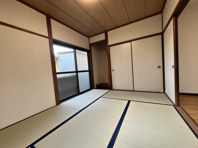 松橋町両仲間戸建の和室