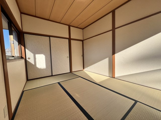 松橋町両仲間戸建の和室