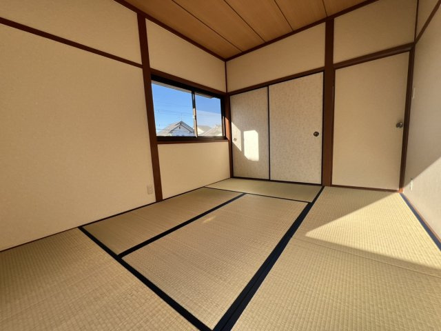 松橋町両仲間戸建の和室