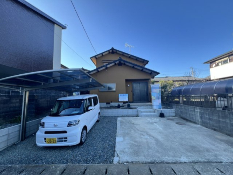 松橋町両仲間戸建の外観