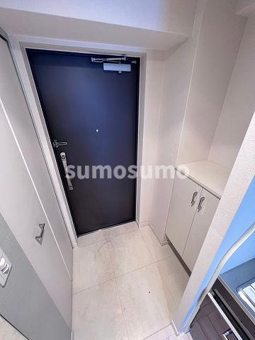 グランパーク大阪WESTの玄関