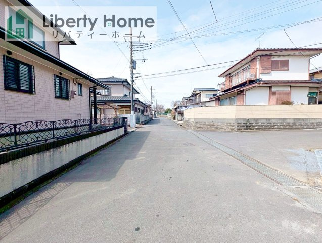 東海村村松第4　新築戸建の前面道路含む現地写真