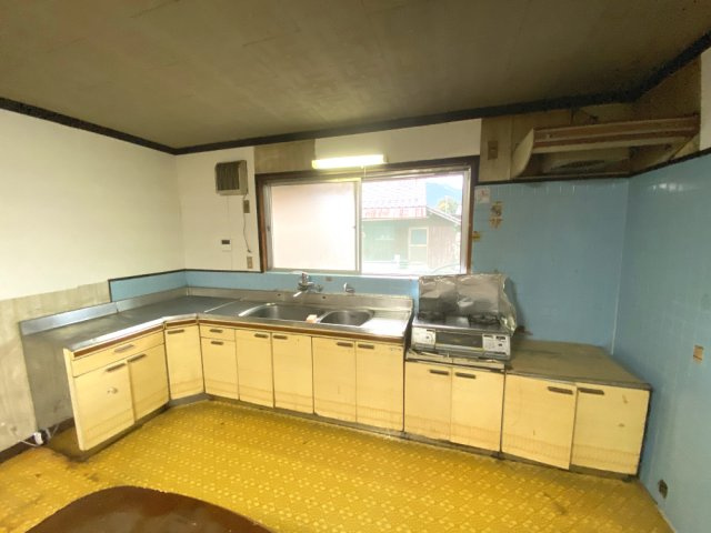 丹波市青垣町西芦田の中古一戸建のキッチン