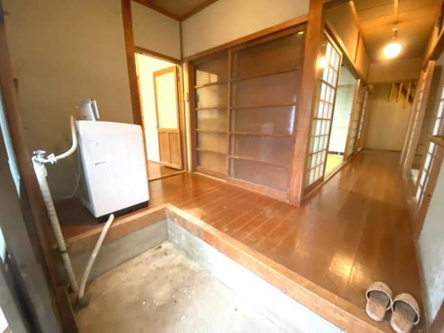 丹波市青垣町西芦田の中古一戸建のその他|勝手口、洗濯機置場