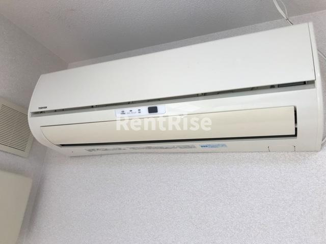 プチ ヴィラージュⅡの設備|エアコン