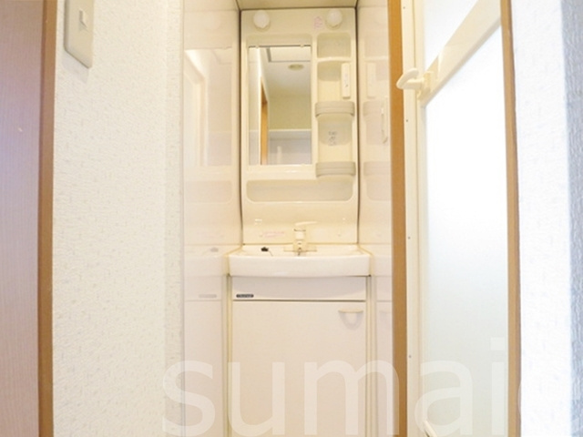 高砂マンションの洗面所|嬉しい独立洗面台です☆