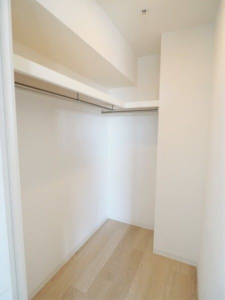 ＳＤ　Ｃｏｕｒｔ　Ｋａｎａｙａｍａの収納|ウォークインクローゼット