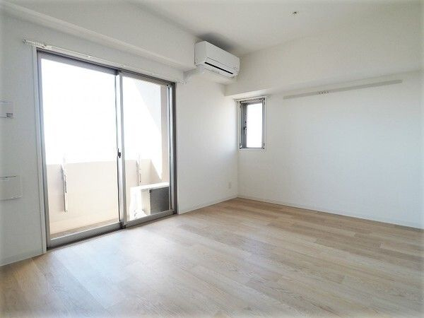 ＳＤ　Ｃｏｕｒｔ　Ｋａｎａｙａｍａの居間・リビング