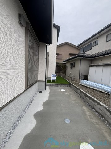 平塚市夕陽ケ丘第2期　新築戸建　全2棟2号棟の駐車場