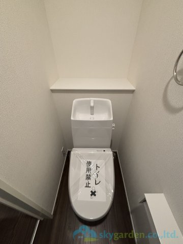 平塚市夕陽ケ丘第2期　新築戸建　全2棟2号棟のトイレ