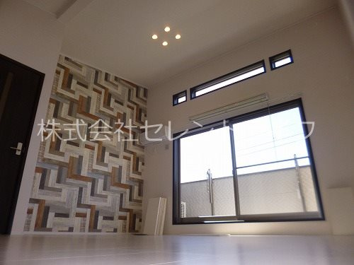 サクセスKの居間・リビング